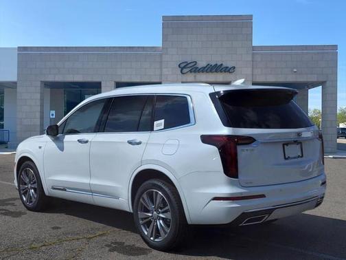 2025 Cadillac XT6 Premium Luxury AWD