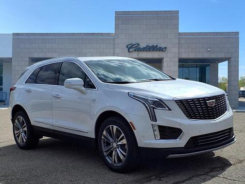 Crystal White Tricoat 2026 Cadillac XT5 Premium Luxury