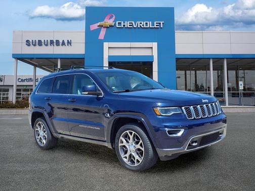 True Blue Pearlcoat 2018 Jeep Grand Cherokee Sterling Edition