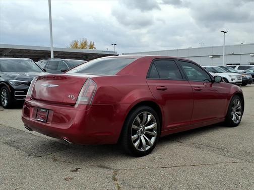 2014 Chrysler 300 S