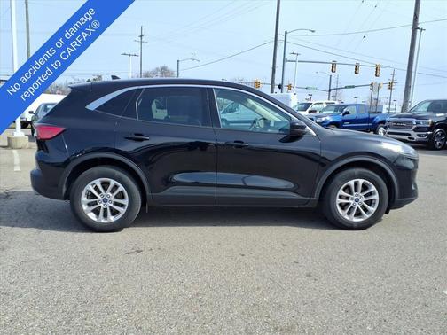 Agate Black Metallic 2020 Ford Escape SE