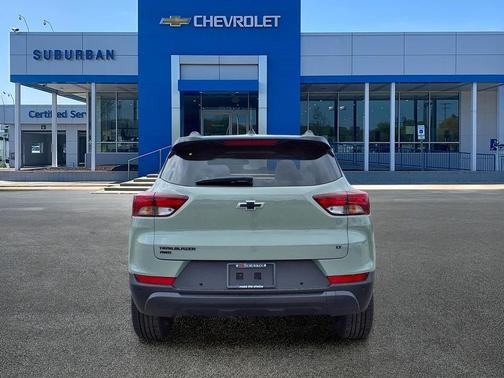 Cacti Green 2026 Chevrolet Trailblazer LT