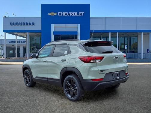 Cacti Green 2026 Chevrolet Trailblazer LT