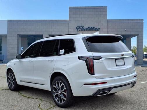2025 Cadillac XT6 Sport AWD