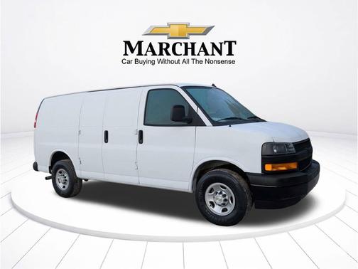 Summit White 2022 Chevrolet Express 2500 LT