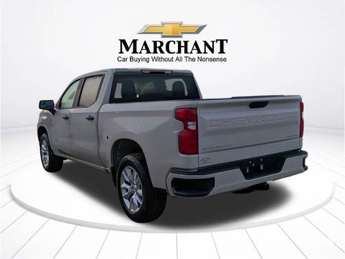 White Sands 2026 Chevrolet Silverado 1500 Custom