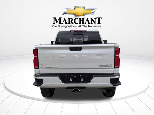 Iridescent Pearl Tricoat 2025 Chevrolet Silverado 2500 High Country