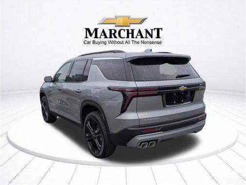 Sterling Gray Metallic 2026 Chevrolet Traverse LT