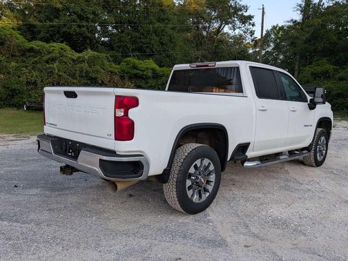 Summit White 2023 Chevrolet Silverado 2500 LT