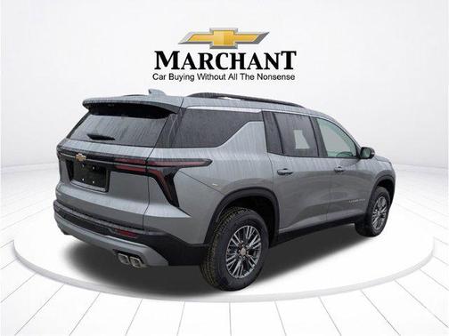 Sterling Gray Metallic 2026 Chevrolet Traverse LT