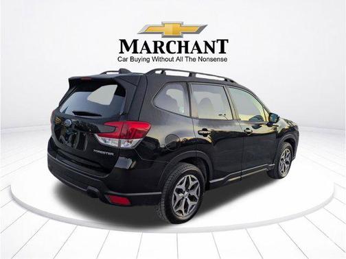 Crystal Black Silica 2023 Subaru Forester Premium