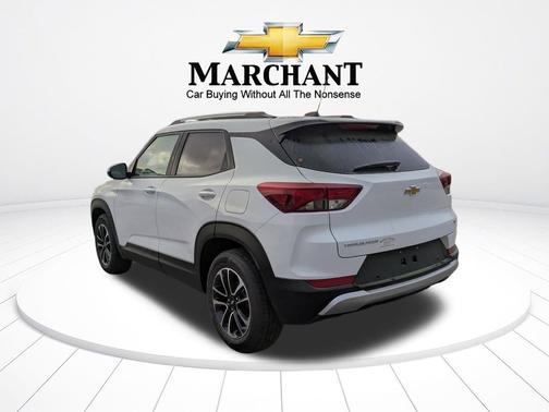 Summit White 2026 Chevrolet Trailblazer LT