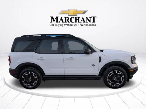 Oxford White 2024 Ford Bronco Sport Outer Banks