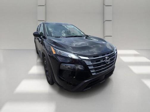 Super Black 2025 Nissan Rogue SV