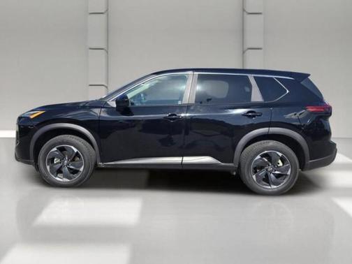 Super Black 2025 Nissan Rogue SV