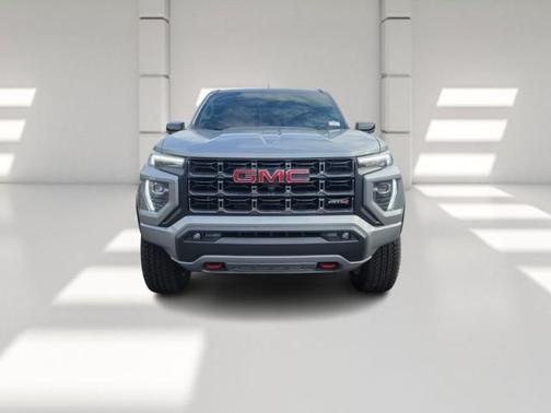 2025 GMC Canyon Base