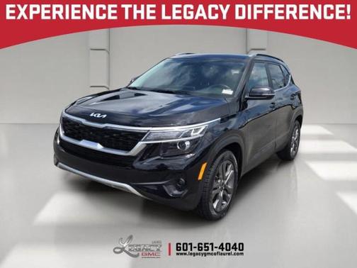 BLACK 2023 Kia Seltos S