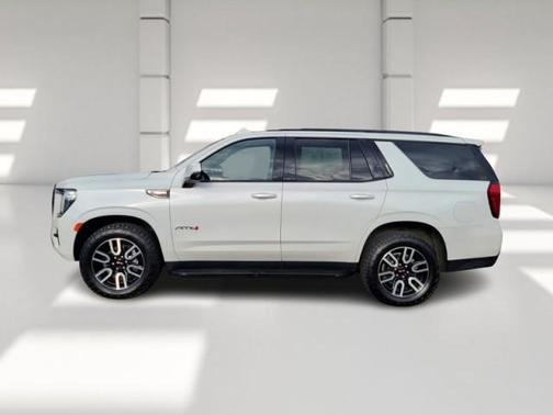 2023 GMC Yukon 4WD AT4