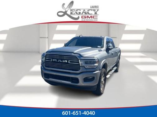 2019 RAM 2500 Laramie Crew Cab 4x4 6'4' Box