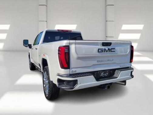 2025 GMC Sierra 2500 Denali Ultimate