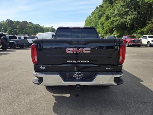 Onyx Black 2023 GMC Sierra 1500 SLT