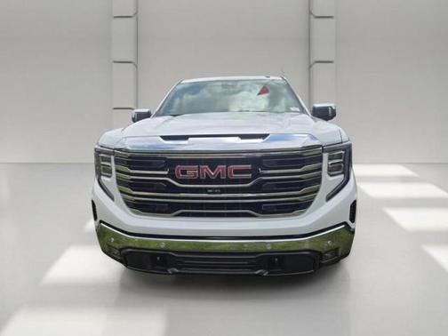 WHITE 2026 GMC Sierra 1500 SLT
