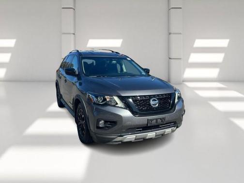 2019 Nissan Pathfinder SV