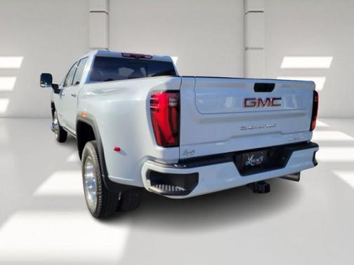 2026 GMC Sierra 3500 Denali