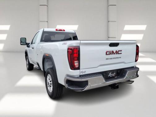 2026 GMC Sierra 2500 Pro