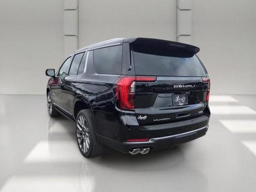 BLACK 2026 GMC Yukon Denali Ultimate