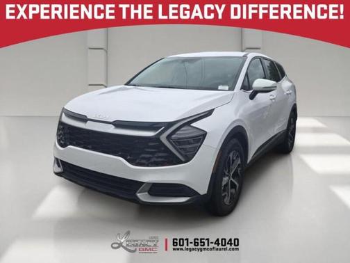 Glacial White Pearl 2024 Kia Sportage EX