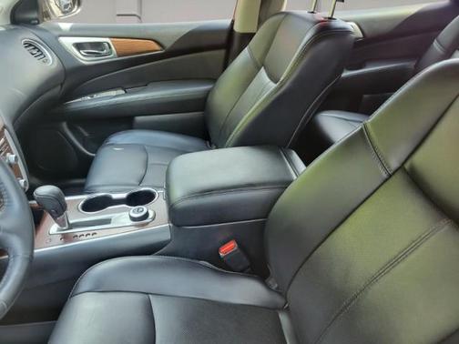 2019 Nissan Pathfinder Platinum