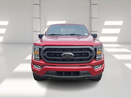 Rapid Red Metallic Tinted Clearcoat 2022 Ford F-150 XLT