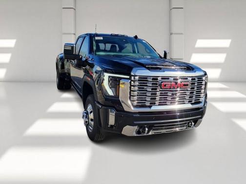 2026 GMC Sierra 3500 Denali