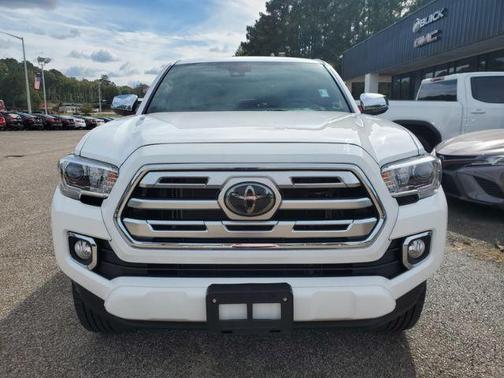 WHITE 2018 Toyota Tacoma Limited