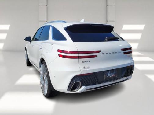 2023 Genesis GV70 2.5T AWD
