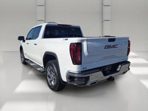 WHITE 2026 GMC Sierra 1500 SLT