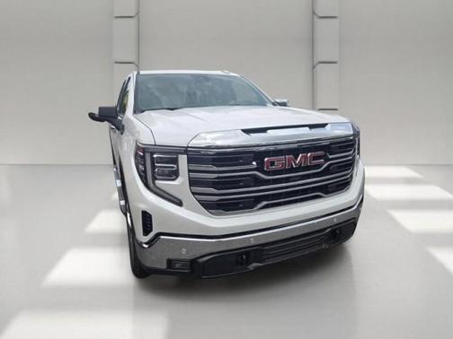 Summit White 2024 GMC Sierra 1500 SLT