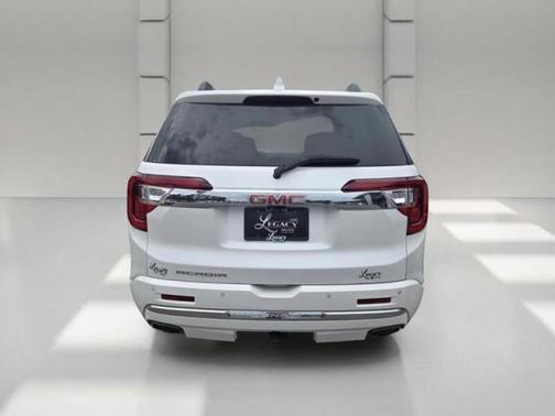 WHITE 2022 GMC Acadia Denali
