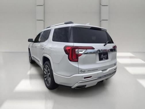 WHITE 2022 GMC Acadia Denali