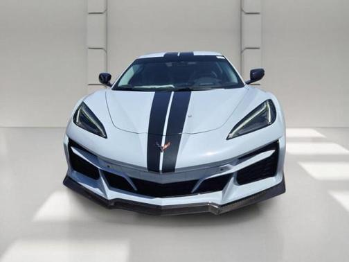 WHITE 2023 Chevrolet Corvette Z06