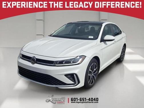 Opal White Pearl 2025 Volkswagen Jetta 1.5T SE
