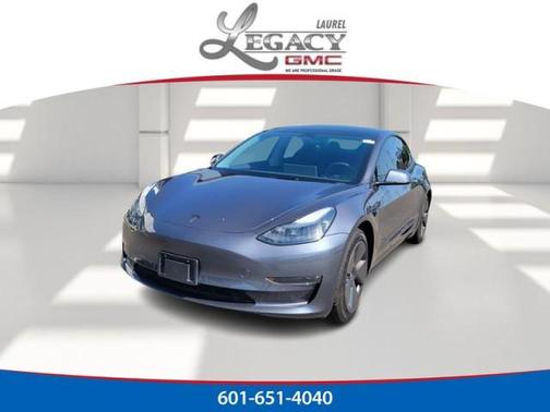 2023 Tesla Model 3 Standard Range