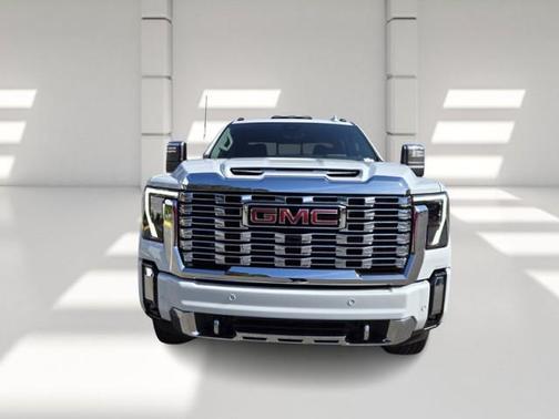 WHITE 2026 GMC Sierra 2500 Denali