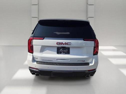 WHITE 2026 GMC Yukon XL 4WD AT4