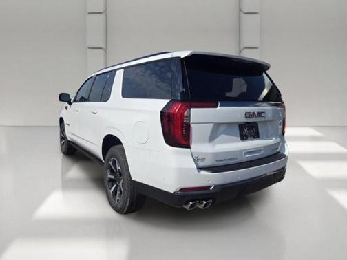 WHITE 2026 GMC Yukon XL 4WD AT4
