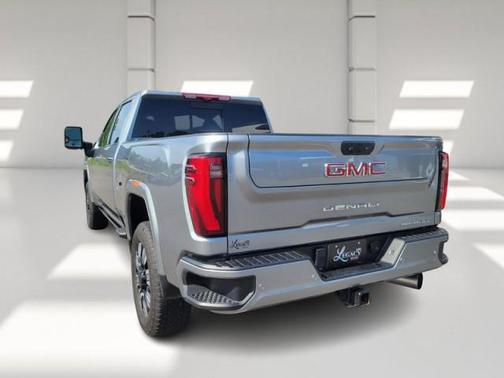 2024 GMC Sierra 2500 Denali