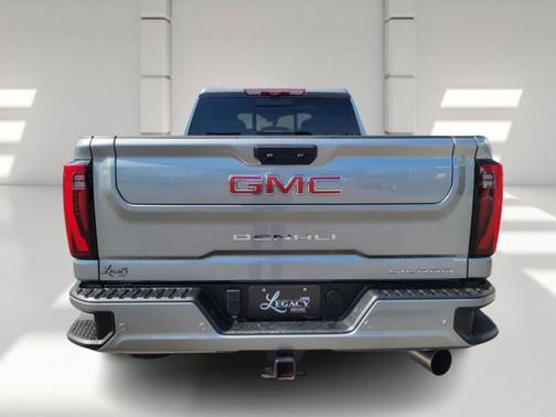 2024 GMC Sierra 2500 Denali