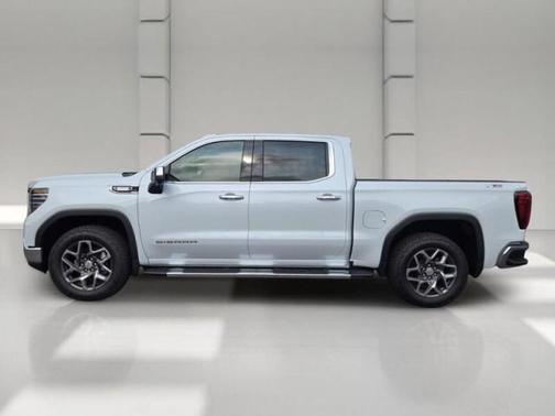 WHITE 2026 GMC Sierra 1500 SLT