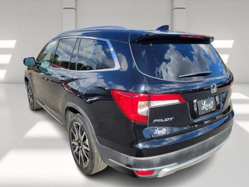 2021 Honda Pilot Touring 8-Passenger